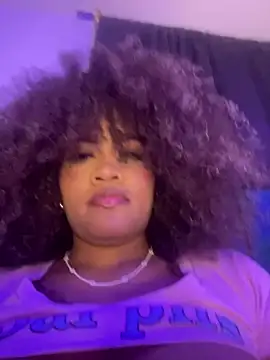 riri_brunnete live sex cam