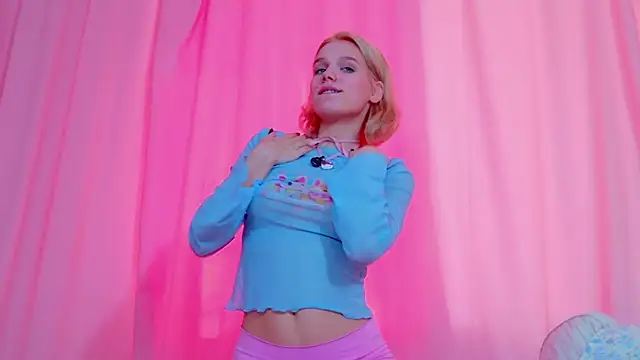 MeowthLilu's cam snapshot