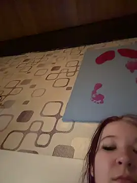 LittleChaosQueen's cam snapshot