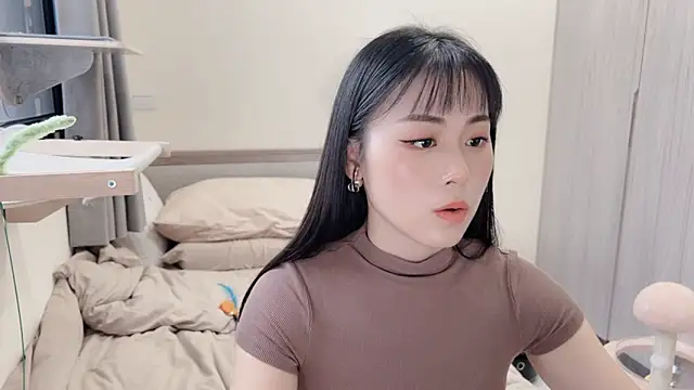 BabyOneDaily live sex cam