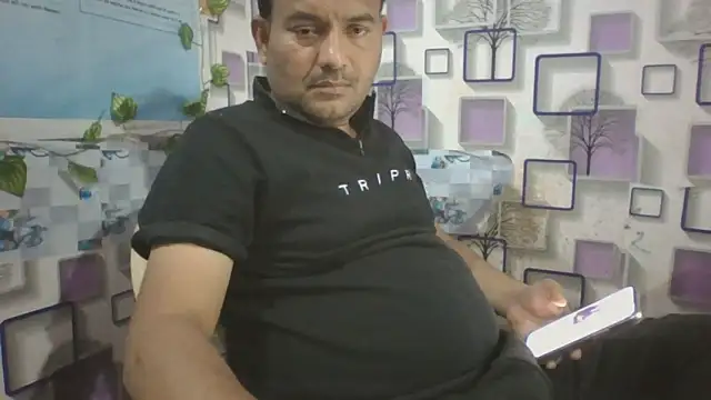 KUMA_500 live sex cam