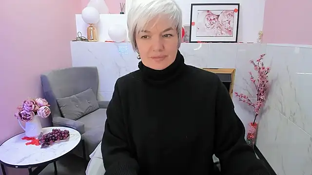 CarmenSoft live sex cam