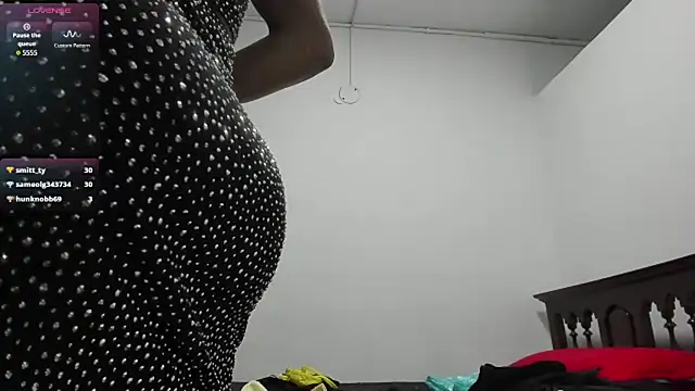 DAYANA_BIG_COCK live sex cam