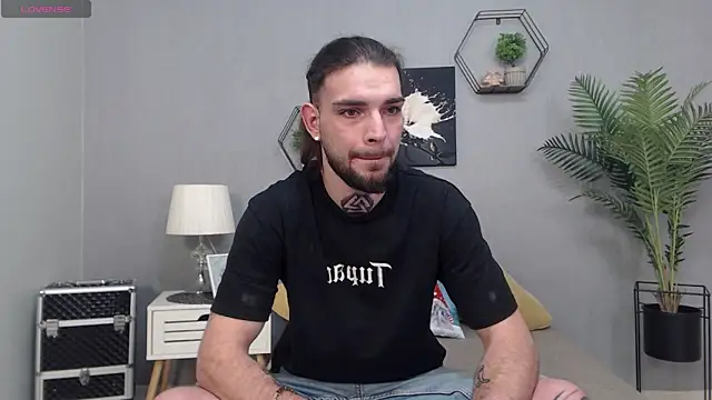 KaneHunter's cam snapshot