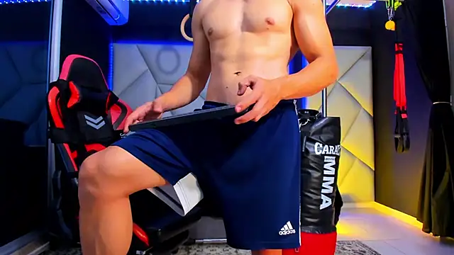 Aydenmiller96's cam snapshot