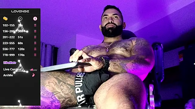 Max-prada's cam snapshot