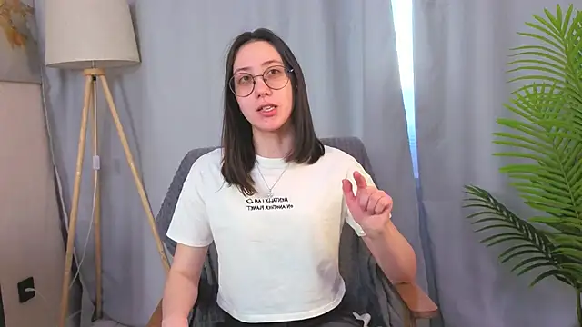 DoraWhitrock's cam snapshot