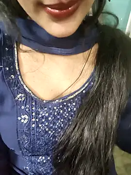 Eshwari_Chopra's cam snapshot