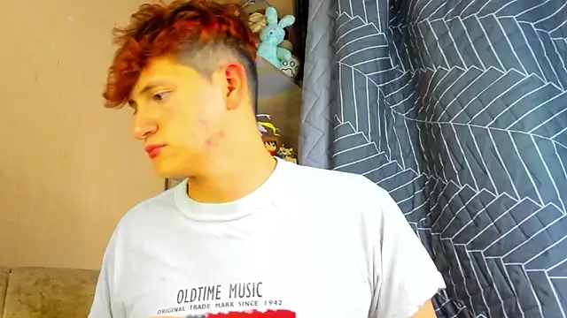 GabyThoms's cam snapshot