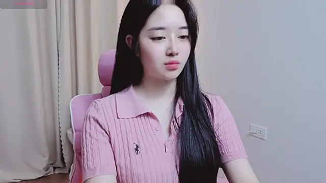 Miu-999 live sex cam