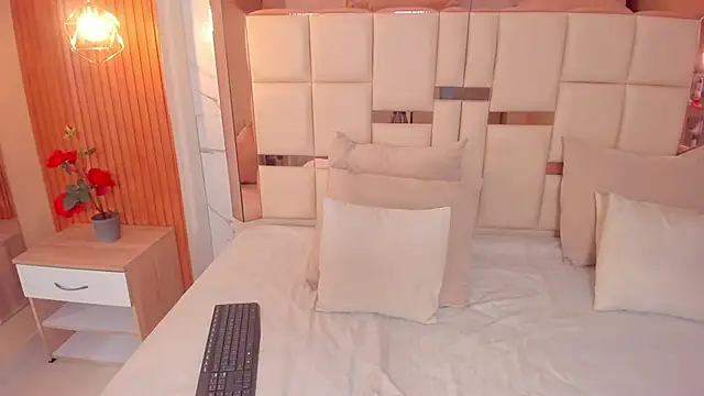 samantha_quinnn's cam snapshot