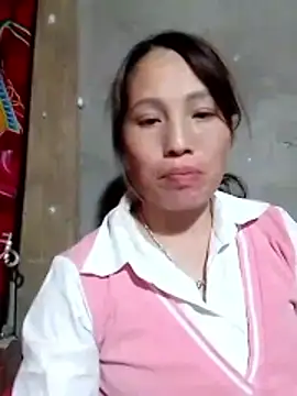 Gummiesu's cam snapshot