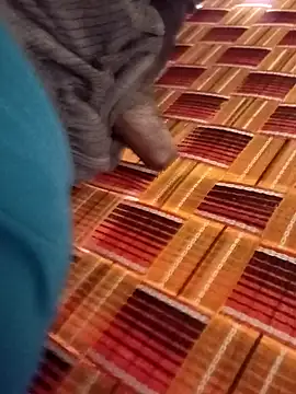 Daddyishere_19's cam snapshot