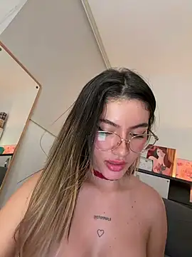 Your_Honeey live sex cam