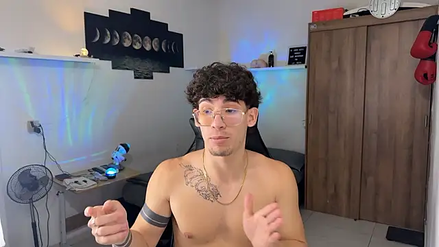 Kisan_Smith's cam snapshot