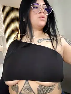 martinna_tay's cam snapshot