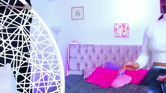 Lushy_sweet's cam snapshot