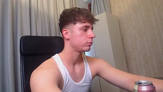 KellenWest's cam snapshot