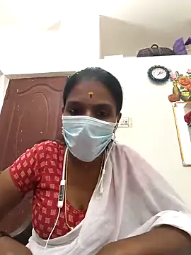 Tamil_Yalini12's cam snapshot