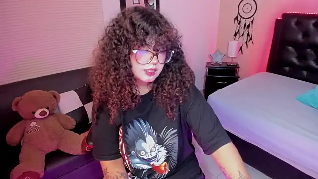 _Lilly_miller's cam snapshot