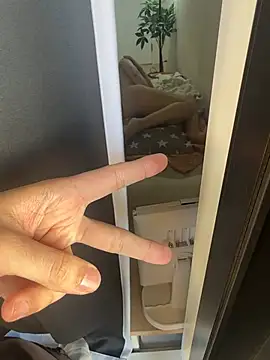 POCARI_SWEAT live sex cam