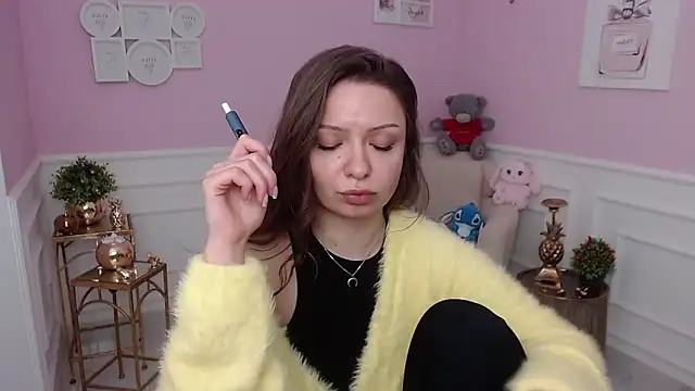 LucySkilar live sex cam