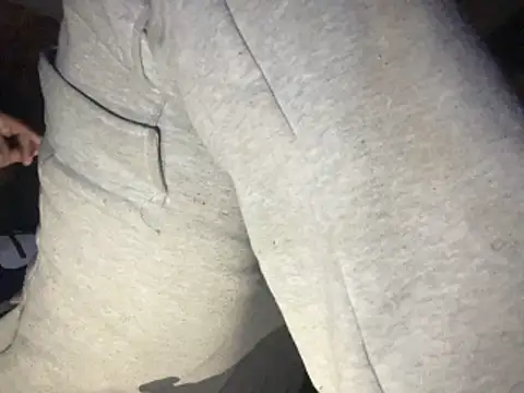 SlimeCrownzOut5 live sex cam