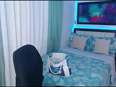 Heavenly_Treats live sex cam