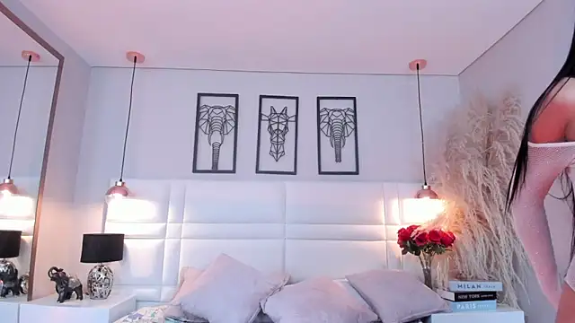 Mia_Bailey_'s cam snapshot