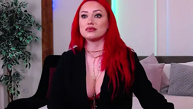 EmyHilton live sex cam