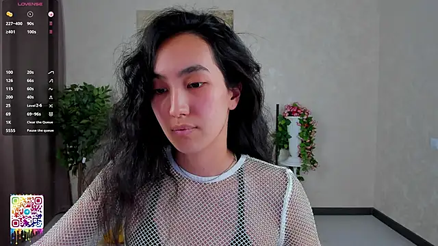 FlirtyAura's cam snapshot