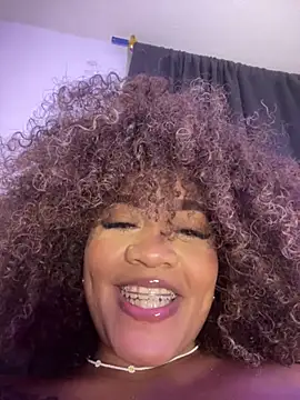 riri_brunnete live sex cam