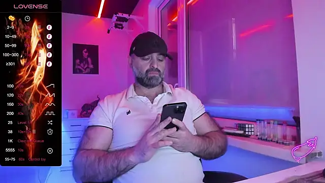 HAIR-MAN live sex cam