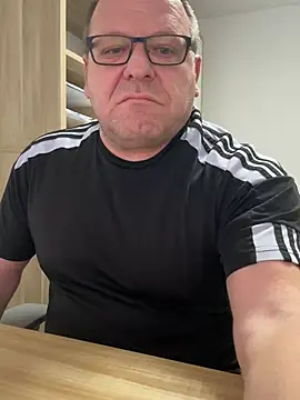 coupleLatinaLovers live sex cam