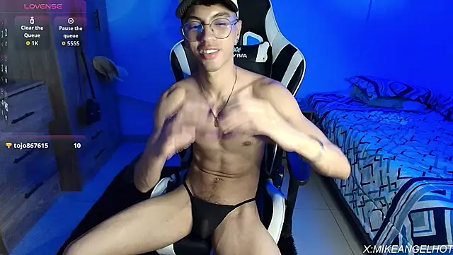 Angelligth live sex cam