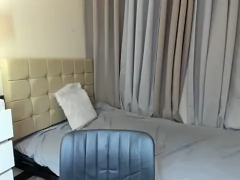 XxRhianxX live sex cam