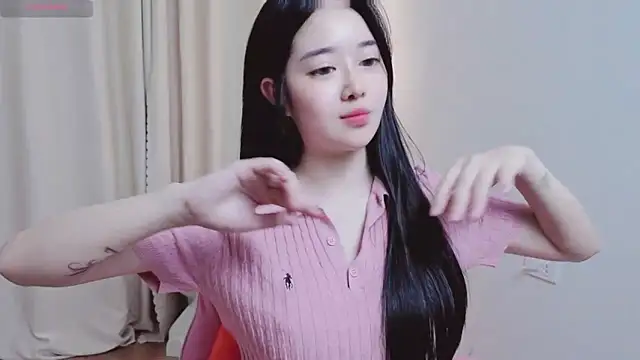 Miu-999 live sex cam