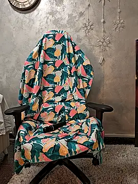 AvaSquirtMilf live sex cam