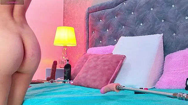 KendallCher's cam snapshot