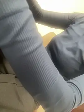 Linda-LL live sex cam