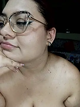 Anna_Lucia88 live sex cam