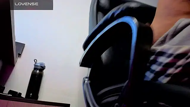 Ernesto-Rodriguez82 live sex cam