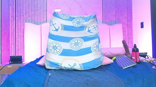 Sofia_martiin live sex cam