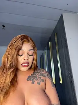 Iam-Sharifa's cam snapshot