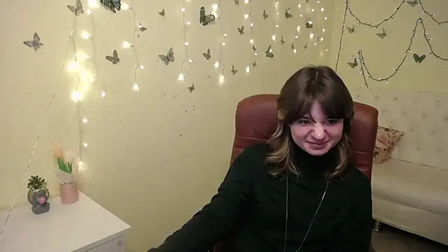 AnnaWest_'s cam snapshot