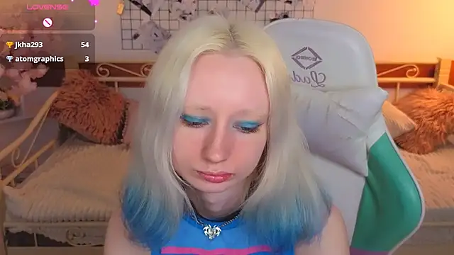 Katia_Kim live sex cam