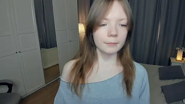 LavenderMitten's cam snapshot