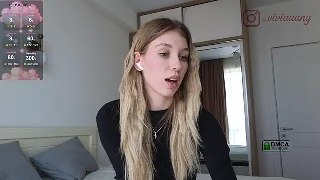 viviaaany's cam snapshot