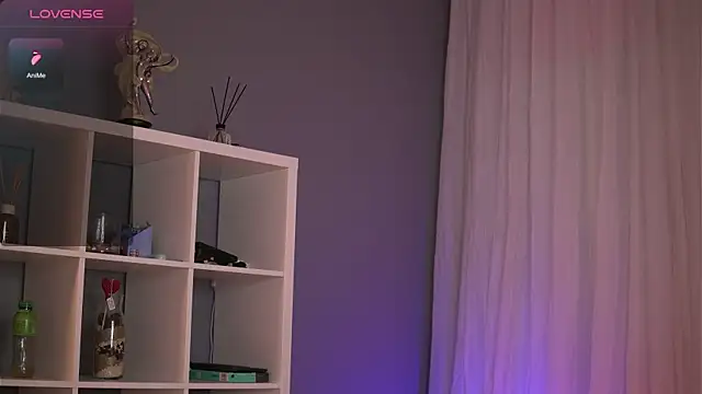 AnneFaris's cam snapshot