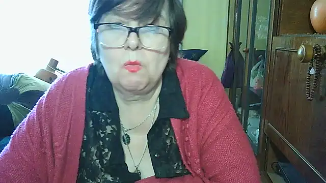 VeronicaGold511's cam snapshot